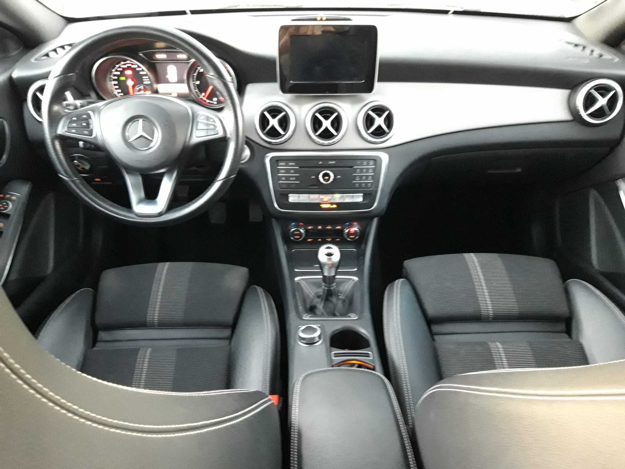 Mercedes-Benz CLA 200 d Shooting Brake