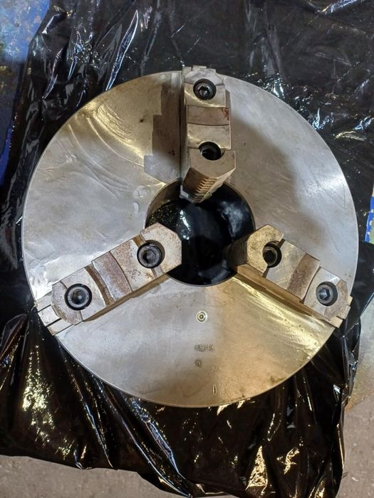 Uchwyt tokarski Bison 315 mm nowy