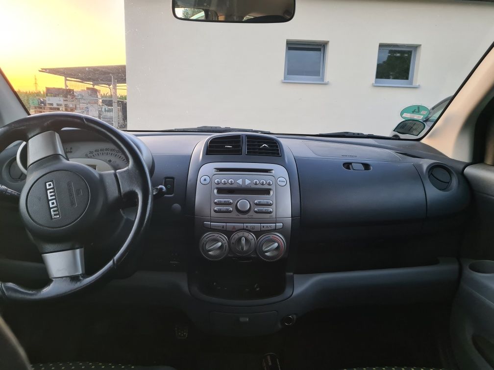 Daihatsu Sirion 1.3 / Alufelgi / Zadbany/Wersja "momo"