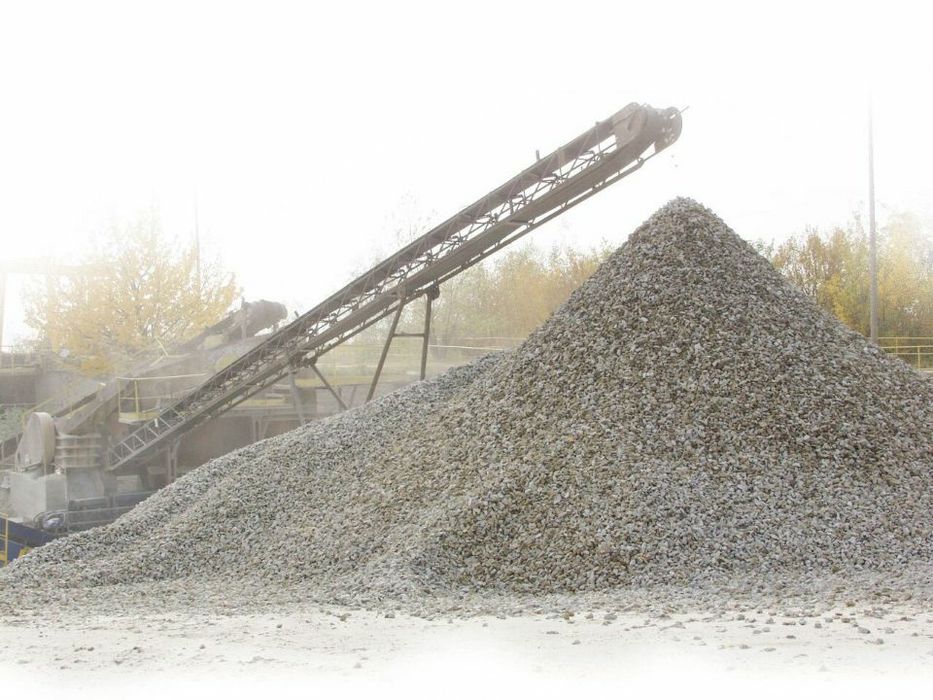 Wszystkiego rodzaju kruszywa drogowe z transportem do 27 Ton