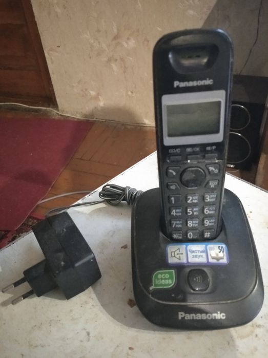 Телефон Panasonic