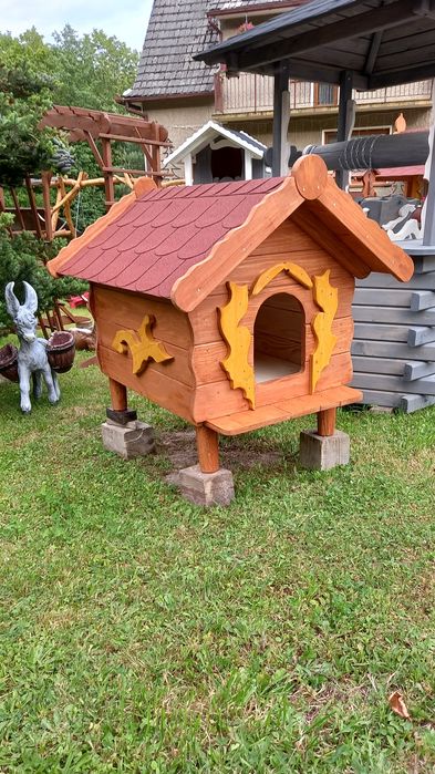 Studnia ozdobna meble ogrodowe, stoły,  domki dla dzieci