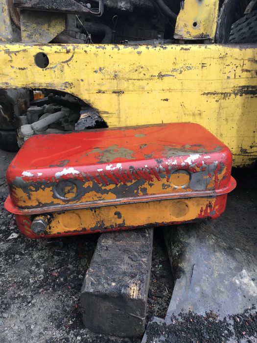 Бак паливний і гідравлічний масляний Балканкар ДВ1792, 1661, ЕВ687 717