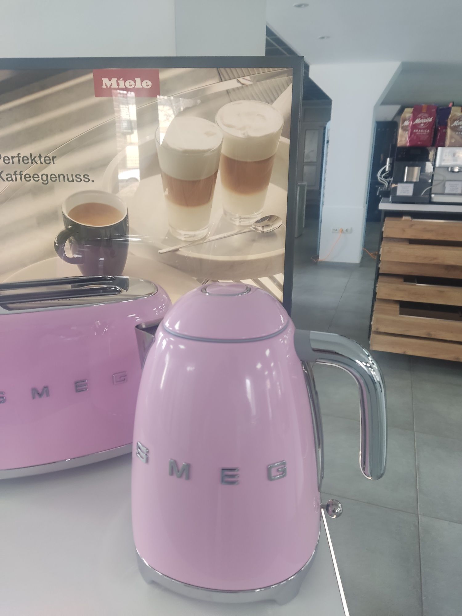Чайник smeg original