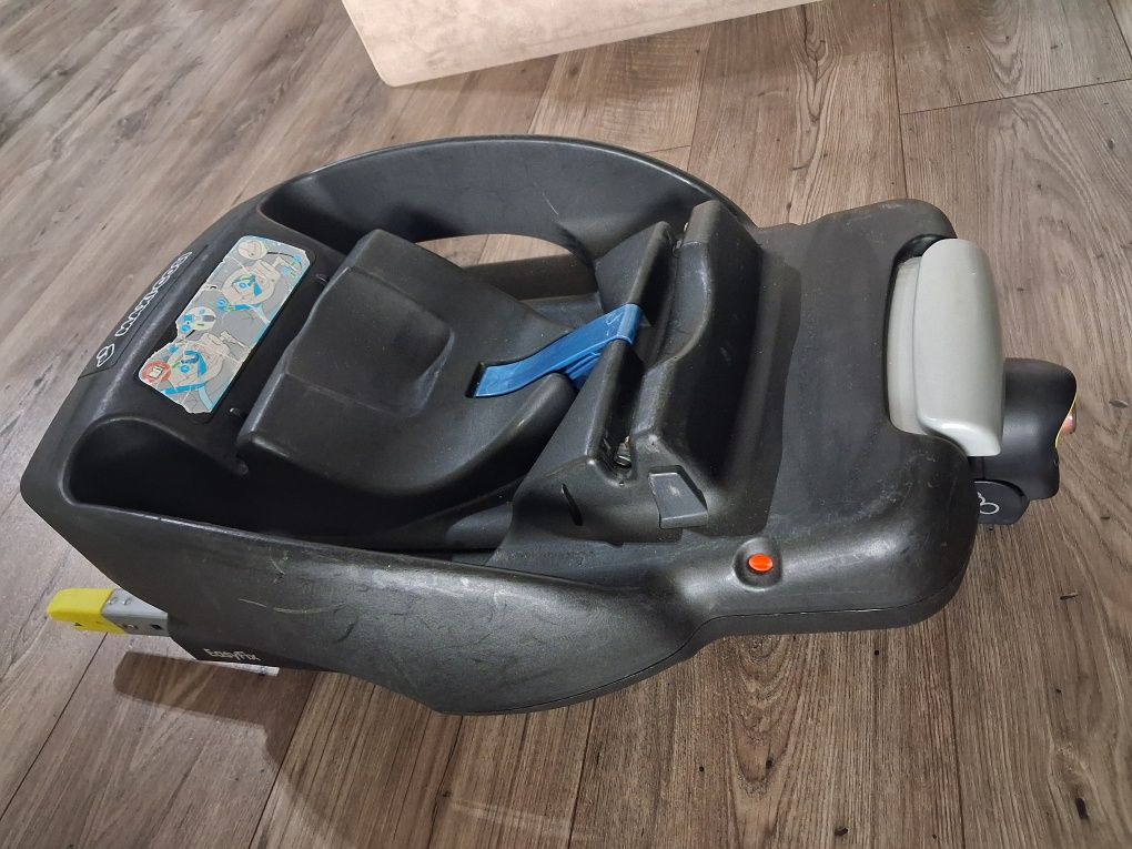 Fotelik MaxiCosi Cabriofix + baza MaxiCosi