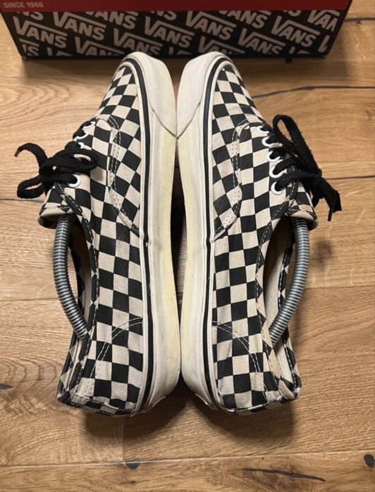 Vans New Era Checkerboard 44 Style Buty