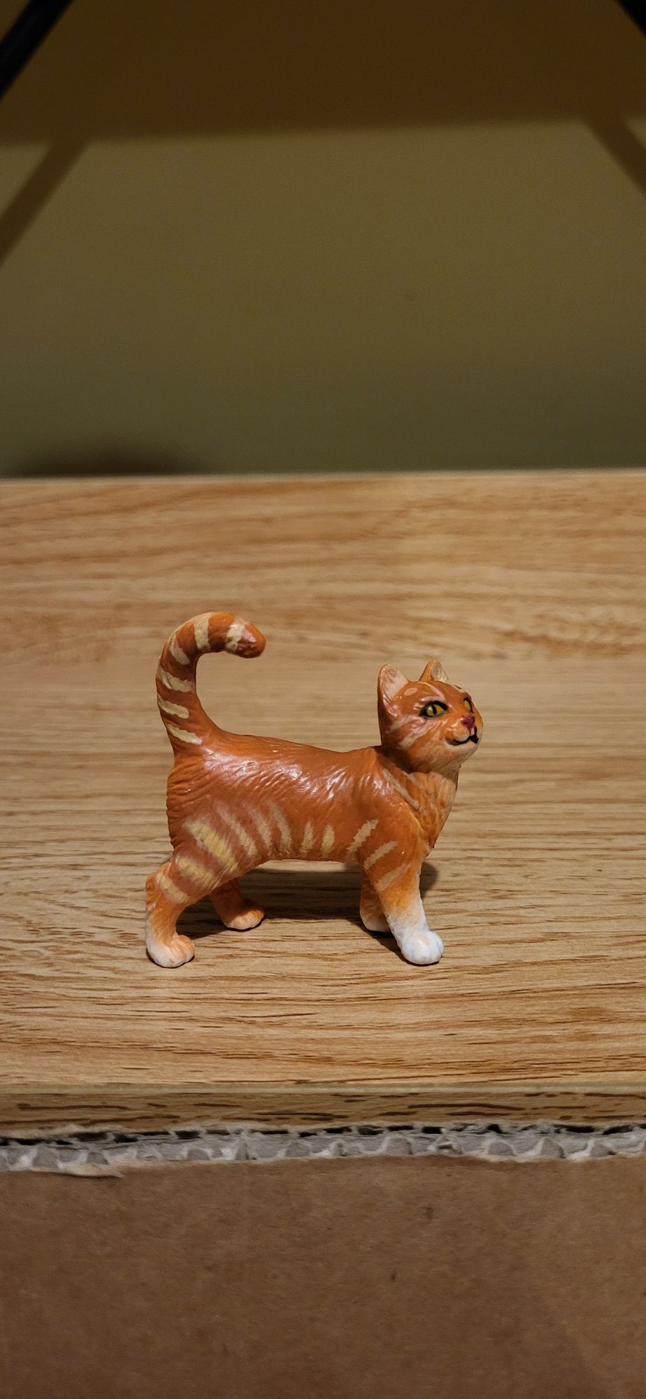 Safari Ltd kot pręgowany Tabby Cat figurka model z 2018 r.