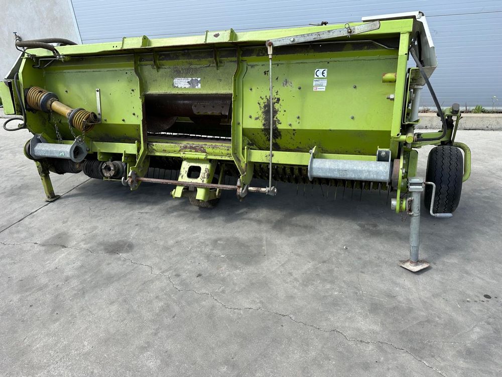 Podbieracz do trawy Claas PU 300 HD ,jaguar