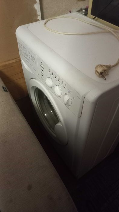 Indesit в доброму стані