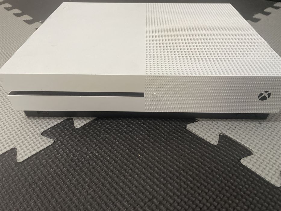 Xbox one s z napędem 1tb