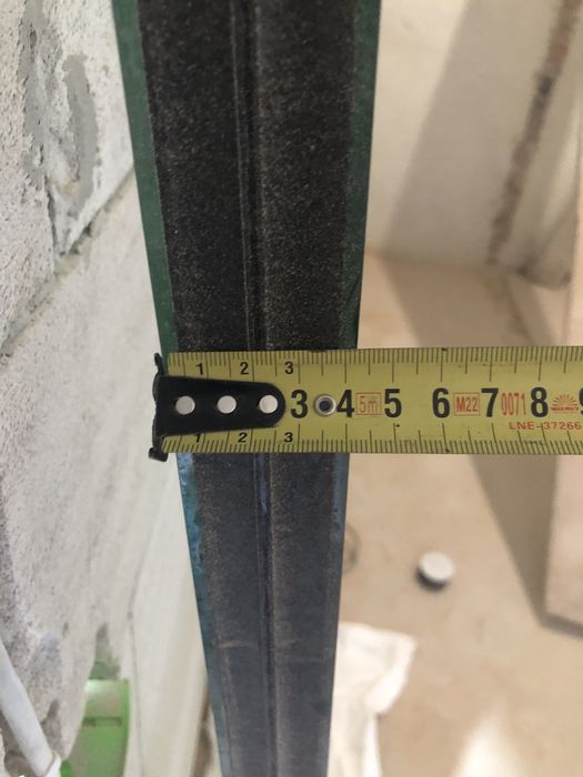 Вікно глухе. Нове, не встановлювалось