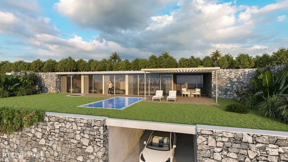 Exclusiva moradia T3 com vista mar. Uma jóia está à sua espera na Calh