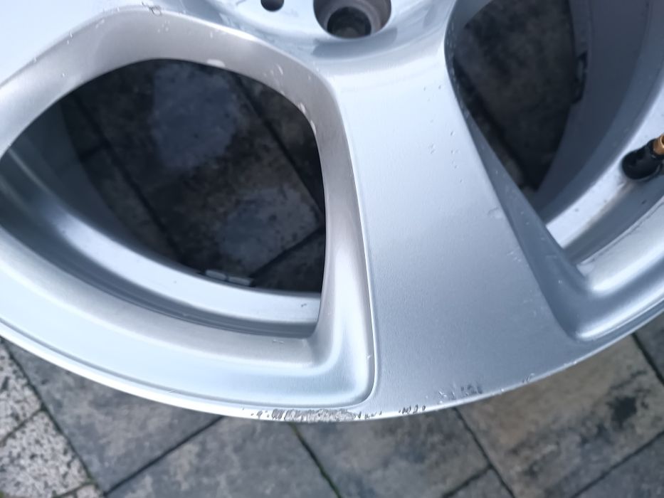 alufelgi BMW R17 8j e46 e60 e90 bez opon stylig 157