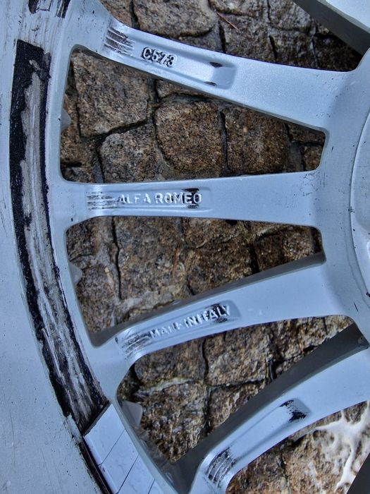 Jantes Alfa Romeo 17'' Toora 5x98