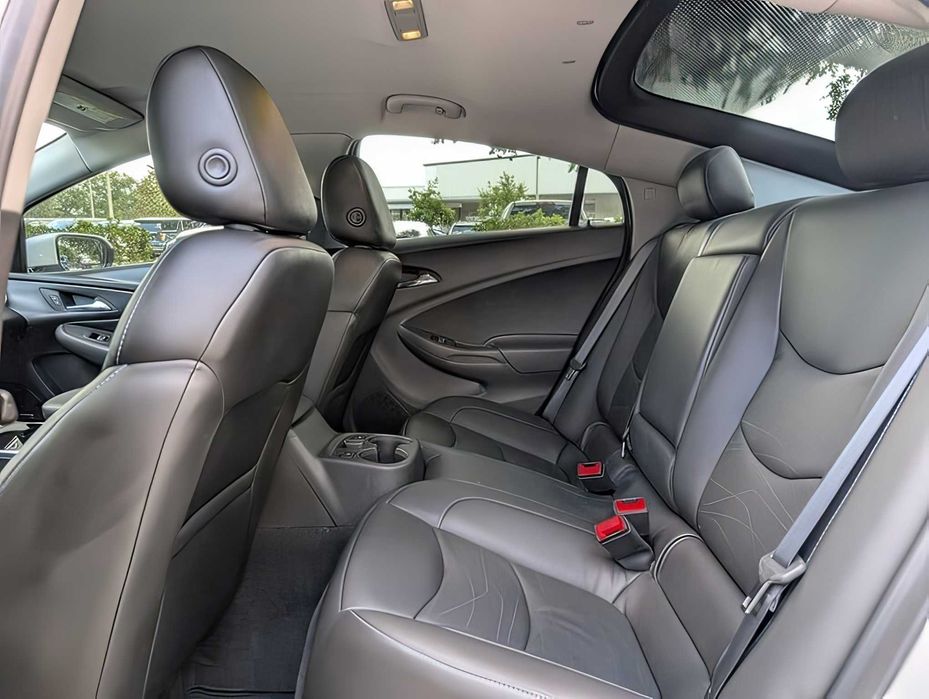 Chevrolet Volt      2019