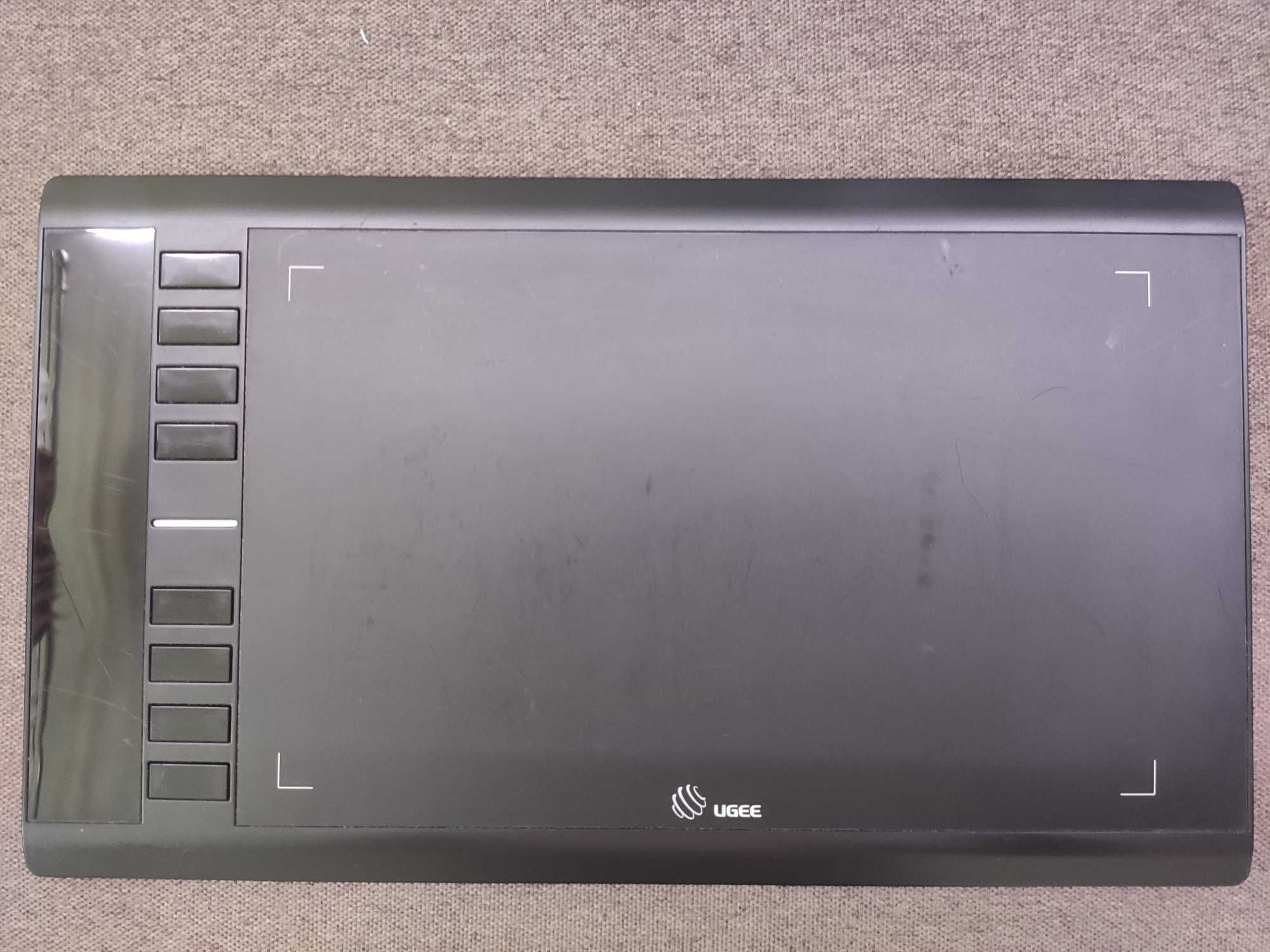 Tablet graficzny Ugee M708