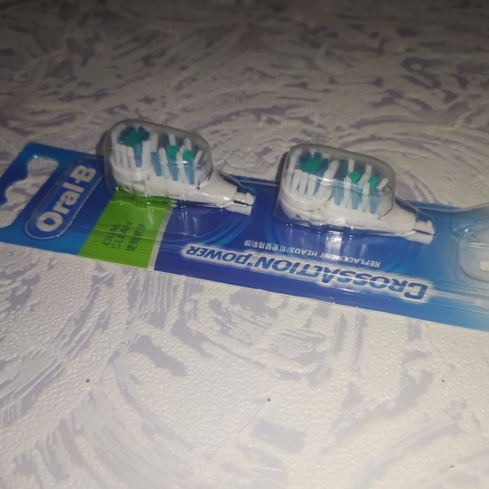 Оригинал Сменные насадки Oral b Cross Action электрической зубной щетк