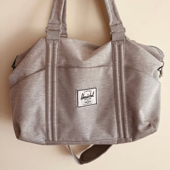 Mala de Maternidade Herschel 24L