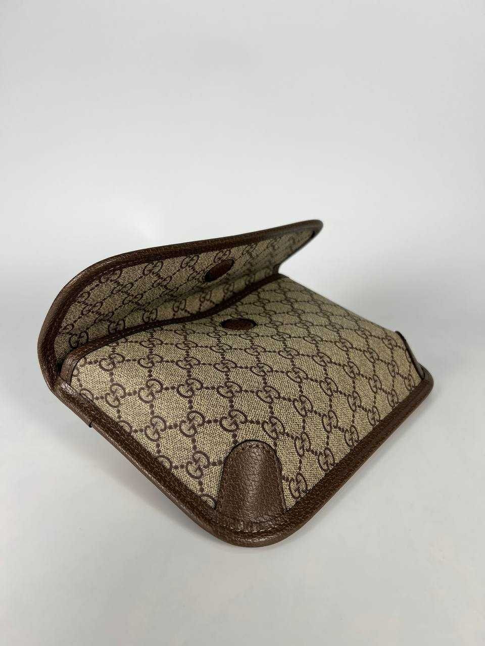 Мужская сумка-бананка Gucci — минимализм и статус в одном образе