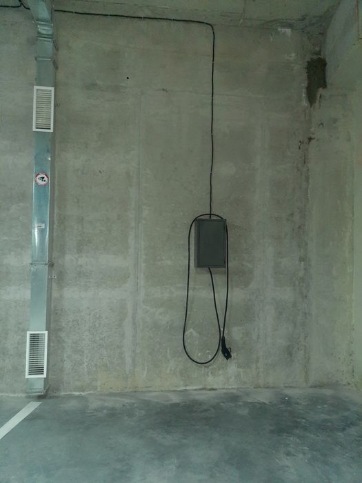 Паркінг під електромобіль  ЖК Safe Town