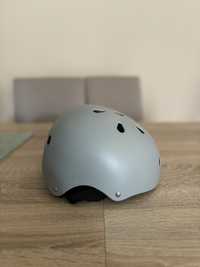 Kask dzieciecy Kinderkraft 48-52. Kolor Grey. Stan BDB