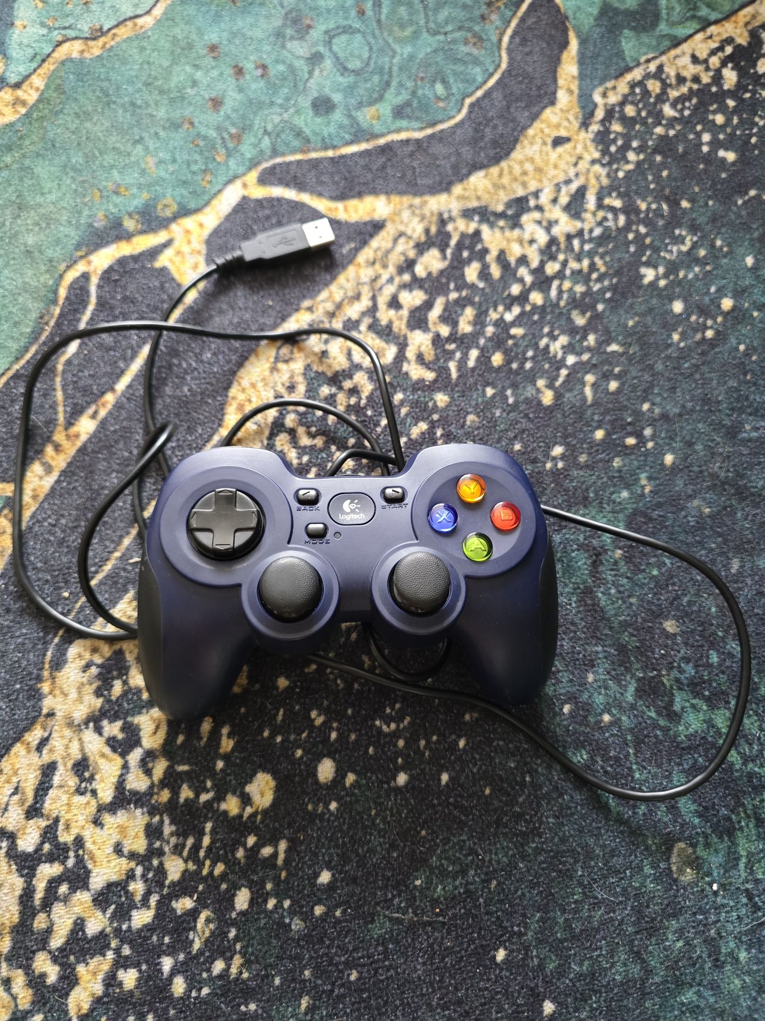Pad Logitech F310 usb