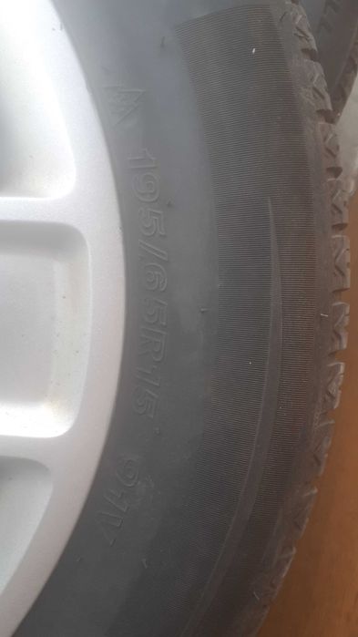 Koła/opony+felgi/15 cali do Ford i inne.Rozstaw śrub 5x108.Opony z 23r