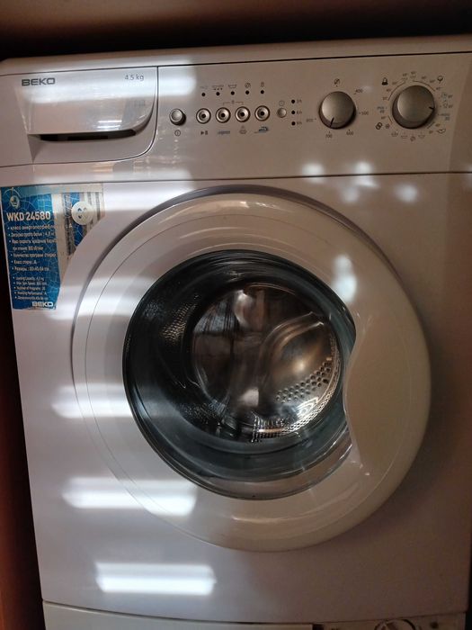 Продам пральну машишу ВЕКО на запчастини без ОЛХ доставки.