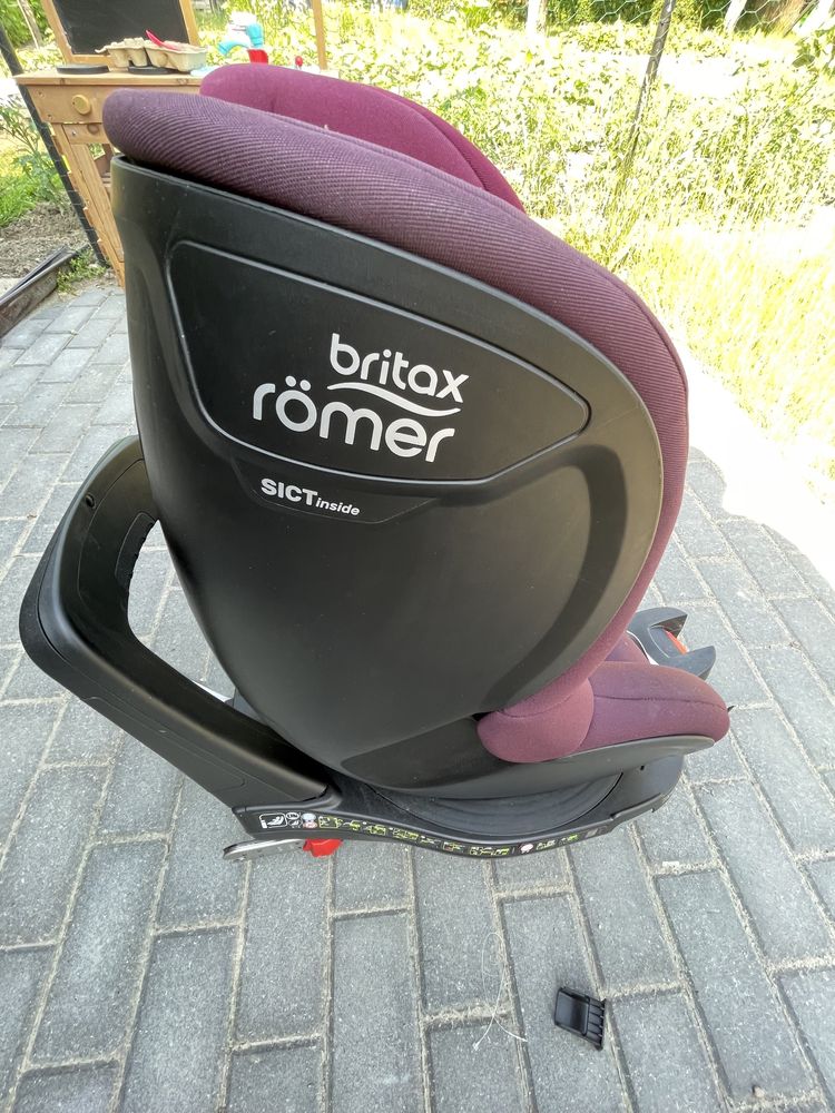 fotelik samochodowy  "BRITAX ROMER DUALFIX M i-SIZE"