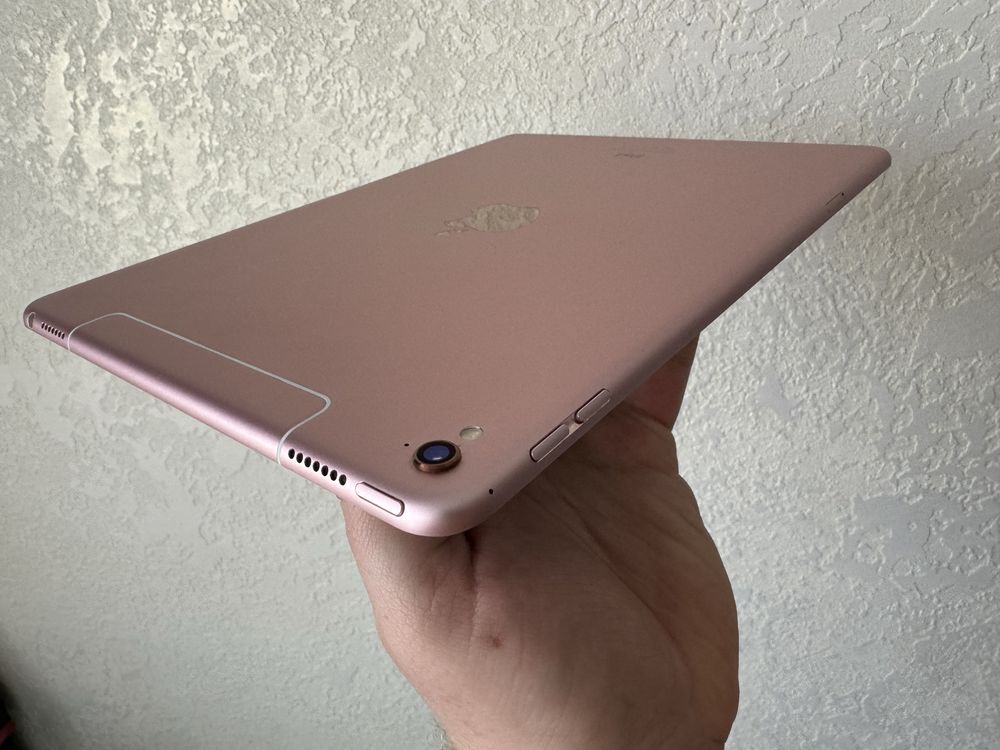 iPad Pro 9.7 32Gb WiFi + 4G LTE RoseGold A1674