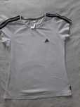 T-shirt biały adidas