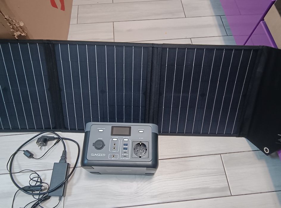 Зарядна станція Sunseed 300 та сонячна панель 60ватт.