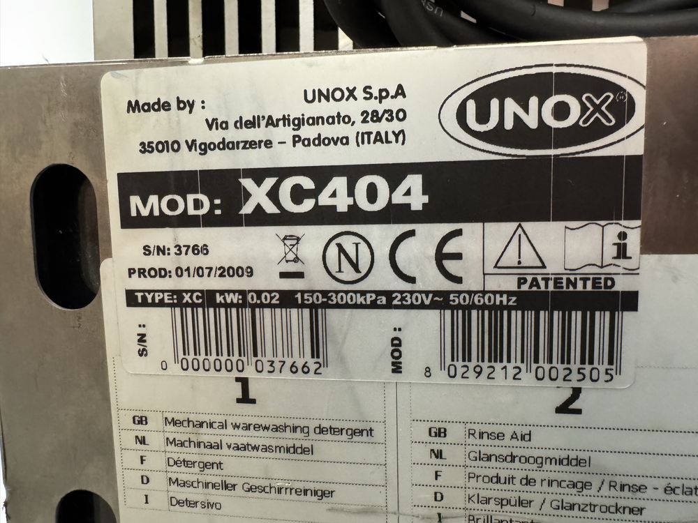 Пароконвектомат UNOX XVC 104 з рекуператором та системою автомийки