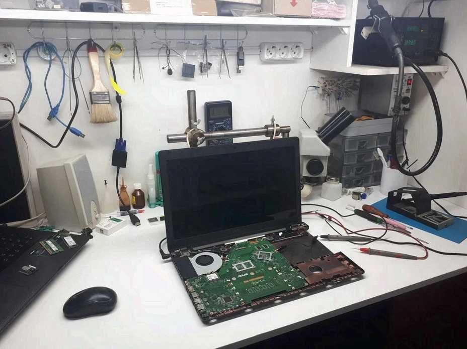 РЕМОНТ ноутбуків та комп’ютерів — виїзд майстра ДОДОМУ чи В ОФІС