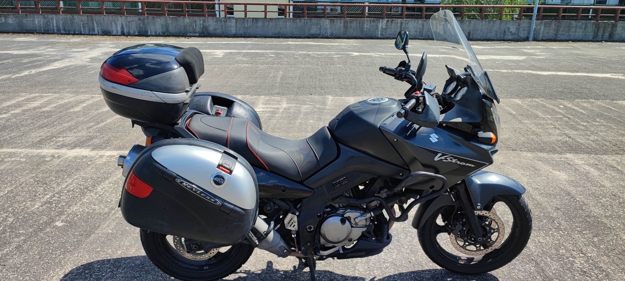 Suzuki DL650 Vstrom