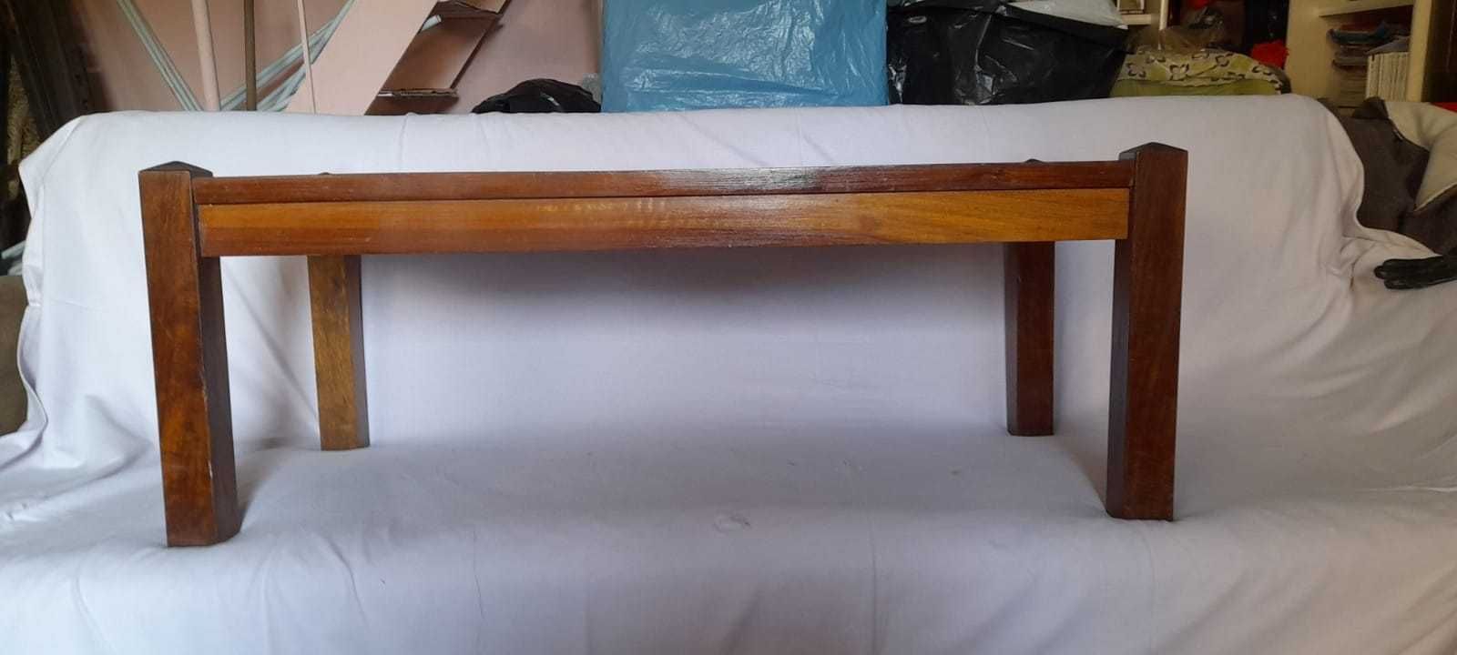 Mesa de centro rectangular