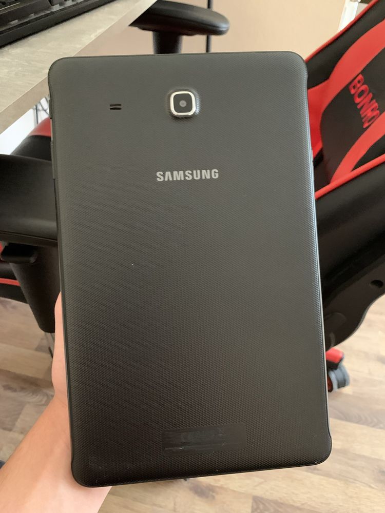 Samsung Galaxy Tab E