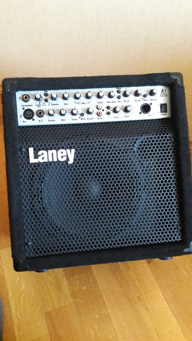 Комбоусилитель LANEY A1