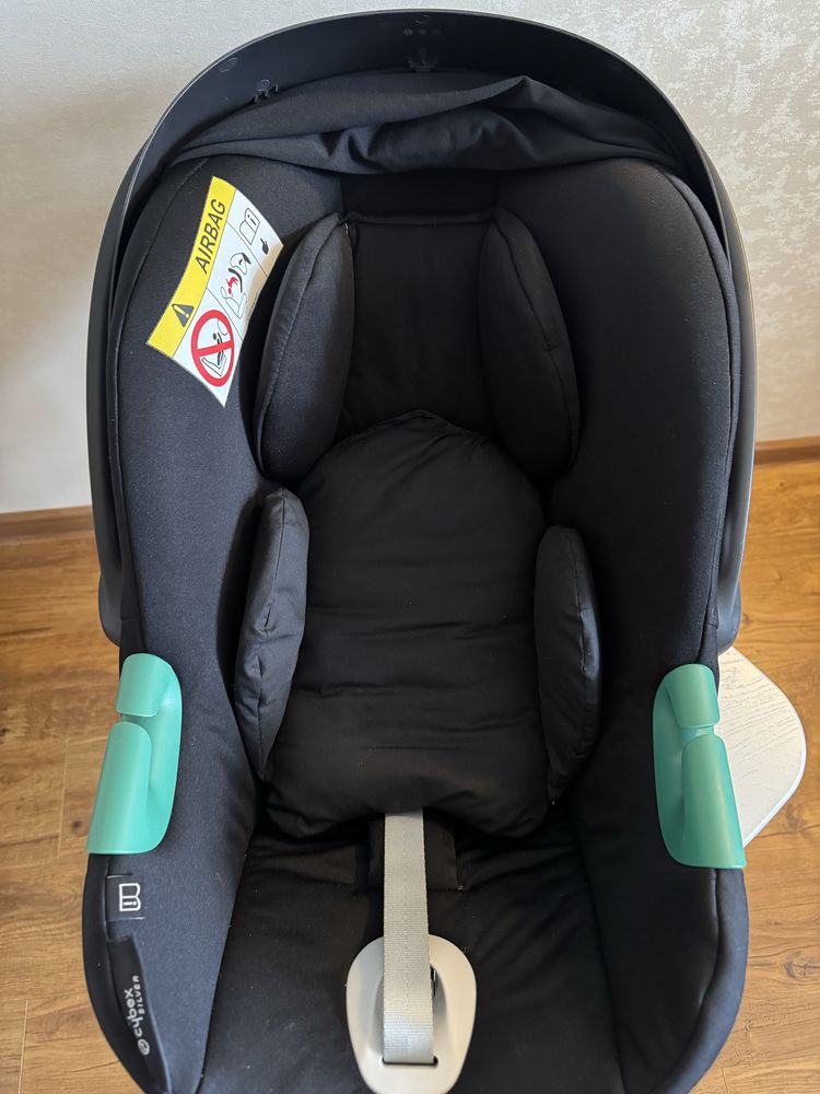Автокресло Cybex