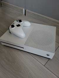 Xbox One S 500GB + GTA V