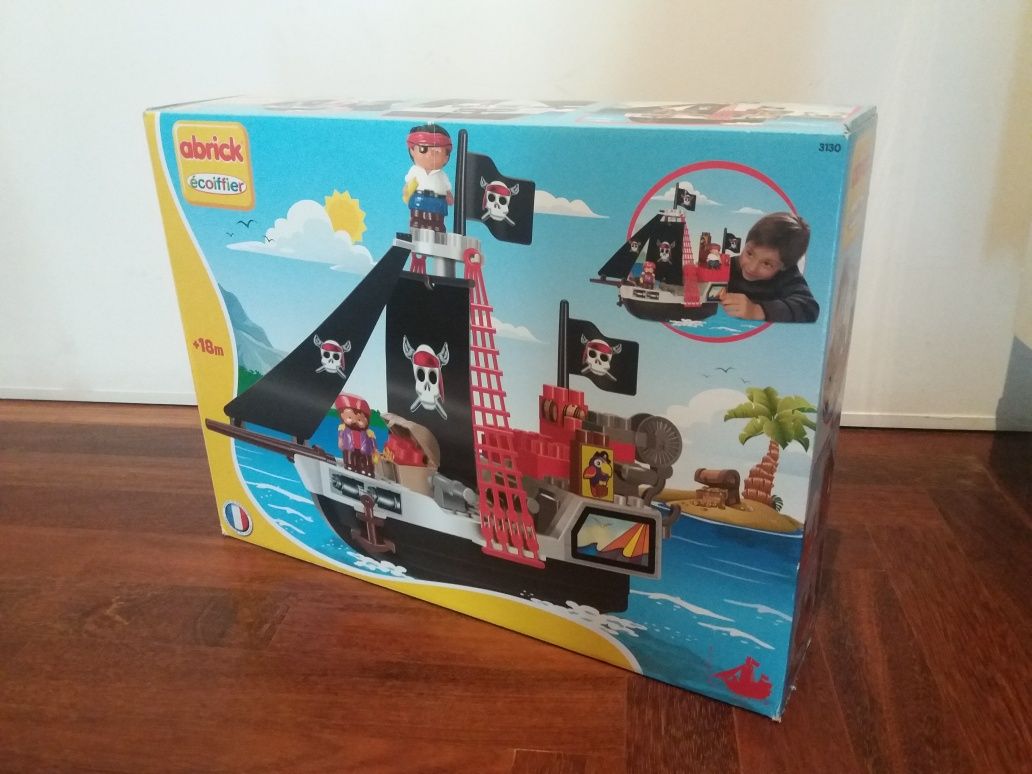 Barco de piratas