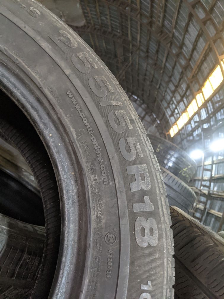 255/55R18 Continental