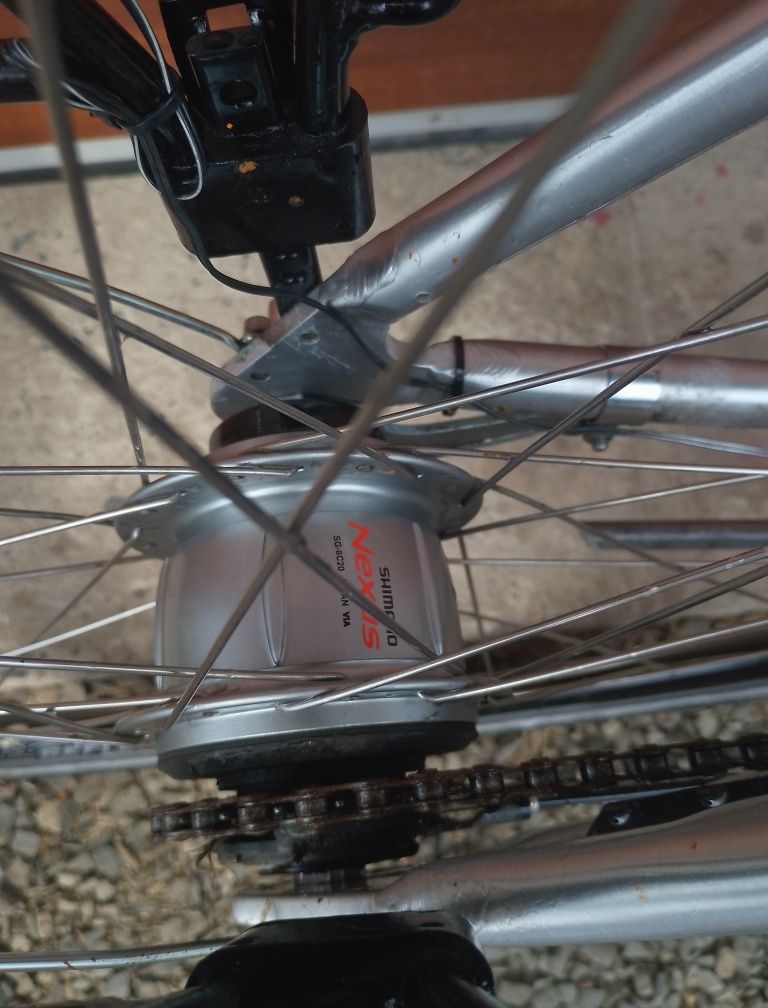 Безкоштовна доставка додому. Велосипед Arcadia Shimano Nexus 8