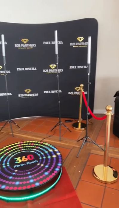 VENDO VIDEOBOOTH 360° + equipamentos