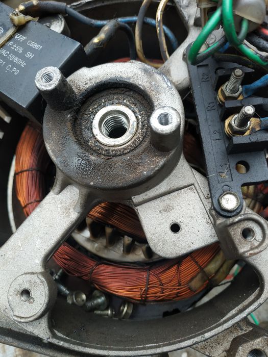 Продам запчасти для бензиновых генераторов