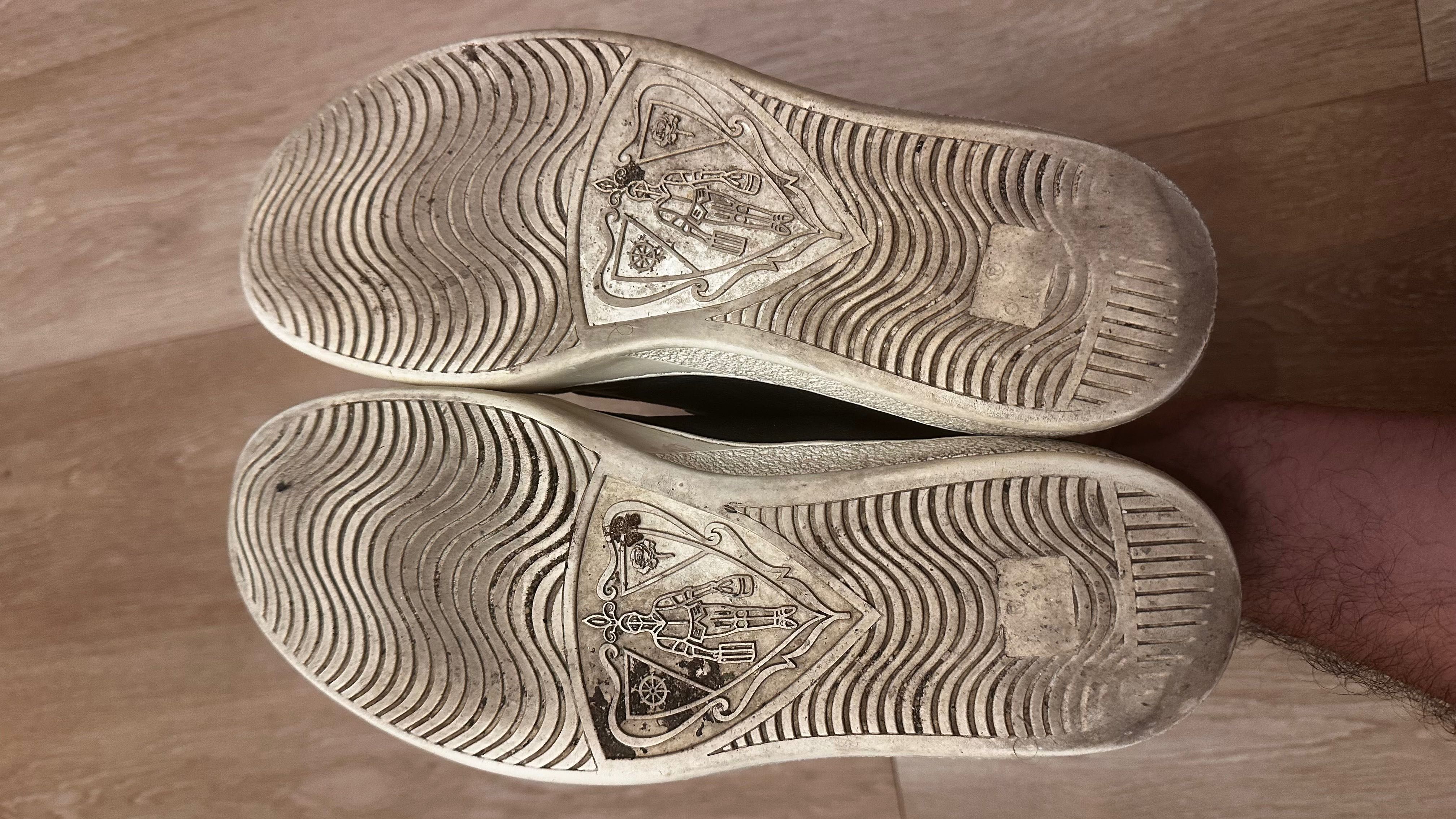 Gucci Ace 42 size