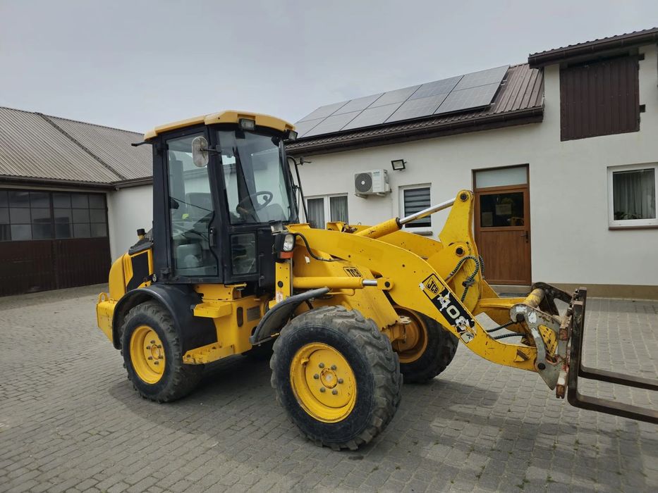 JCB 408