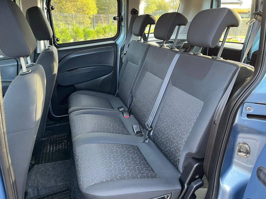 Fiat Doblo 1.6 Jtd   klima elektryka 6 biegow Mega Stan