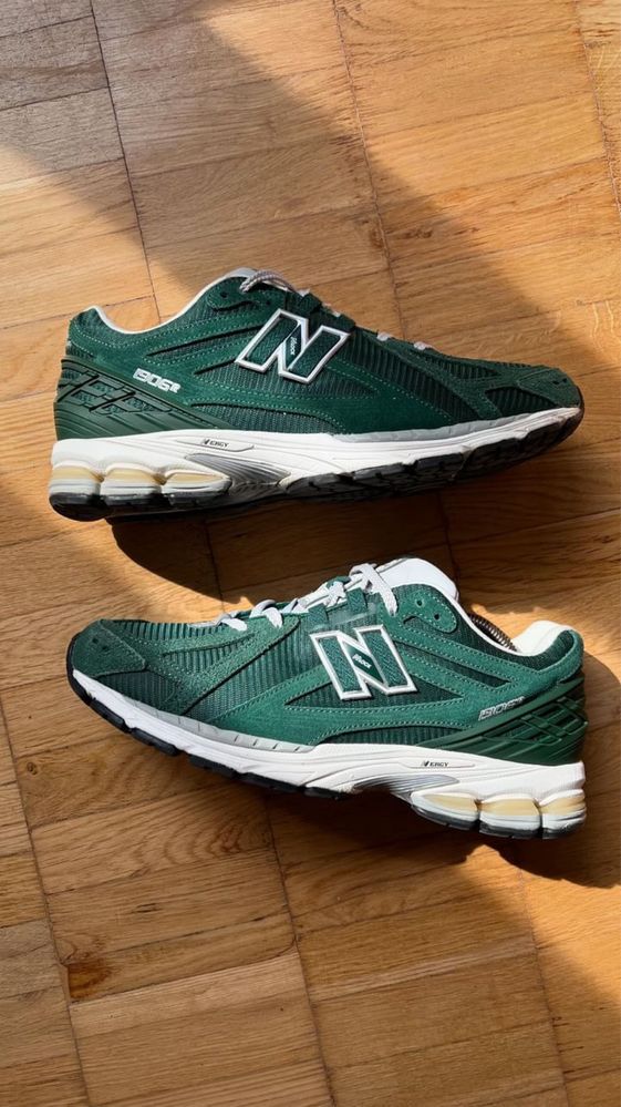 Кроссівки New Balance 1906R