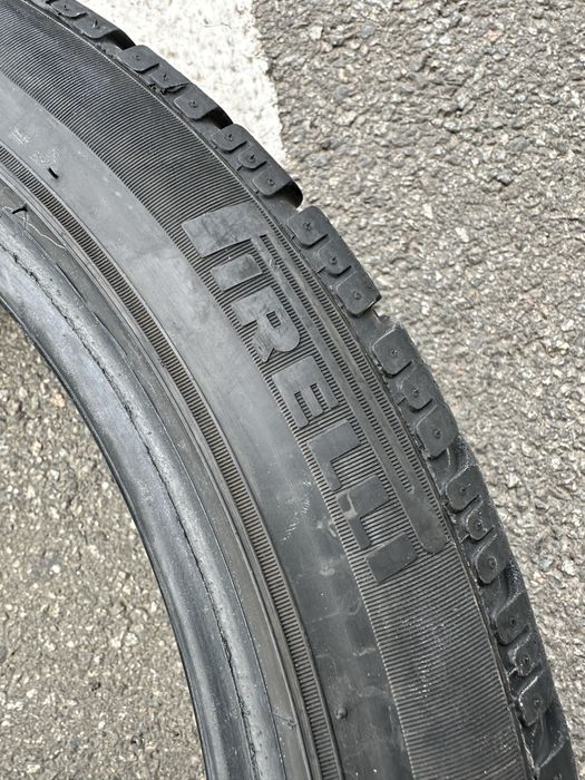 Шини 225 45 18 95H Pirelli Sottozero W210 пара